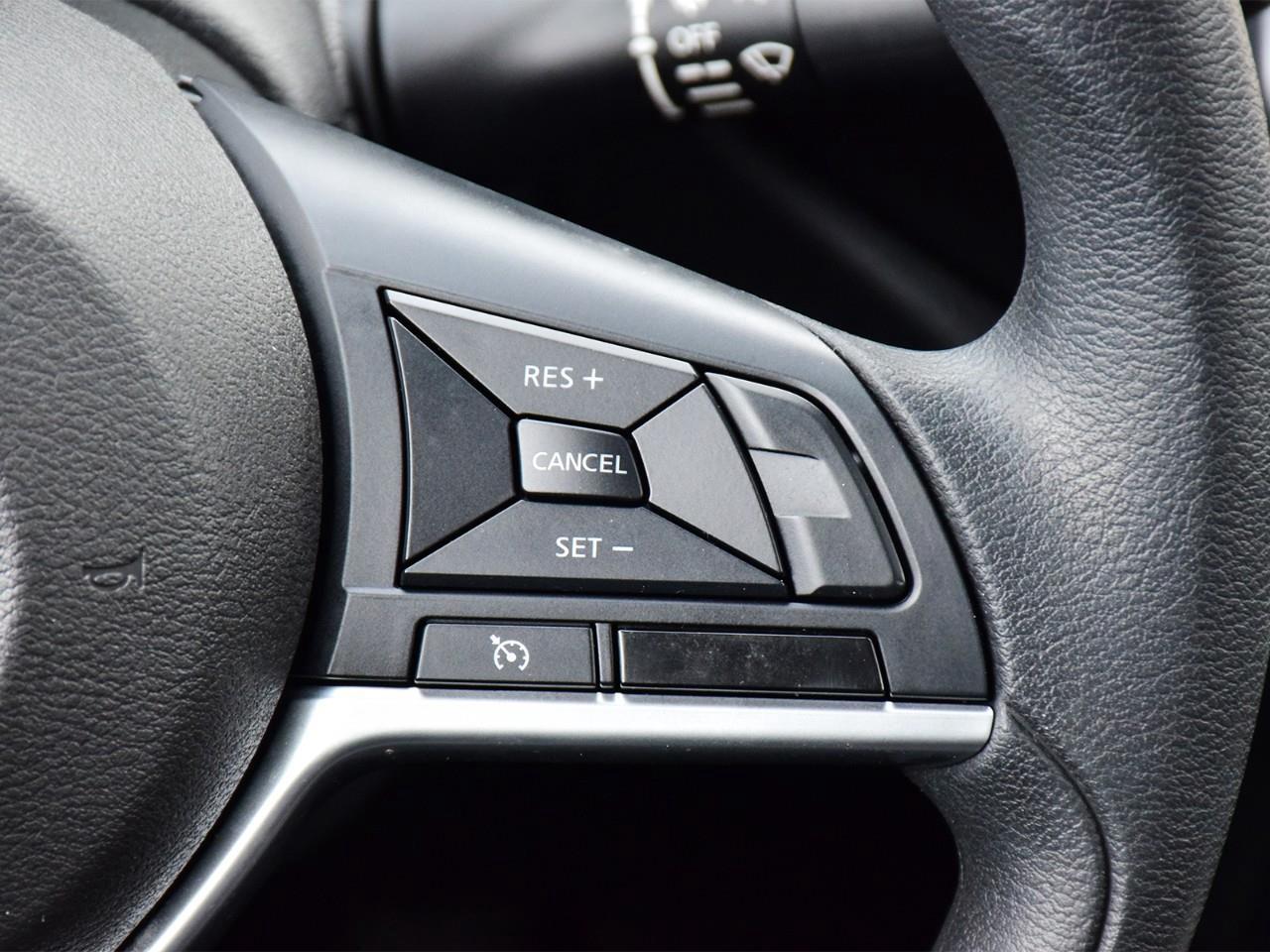 2020 Nissan Kicks S (CVT) 4dr Front-Wheel Drive Photo