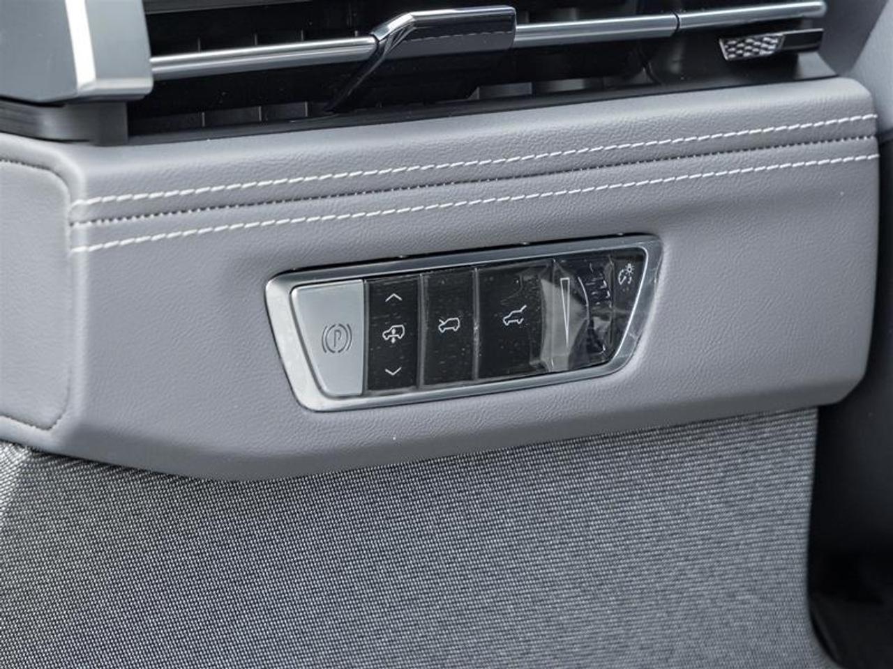 2026 Cadillac Escalade IQ Sport 4dr All-Wheel Drive Photo