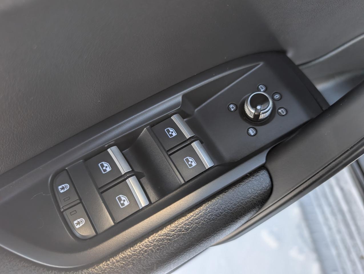 2023 Audi Q5 45 Progressiv 4dr All-Wheel Drive quattro Sport Utility Photo