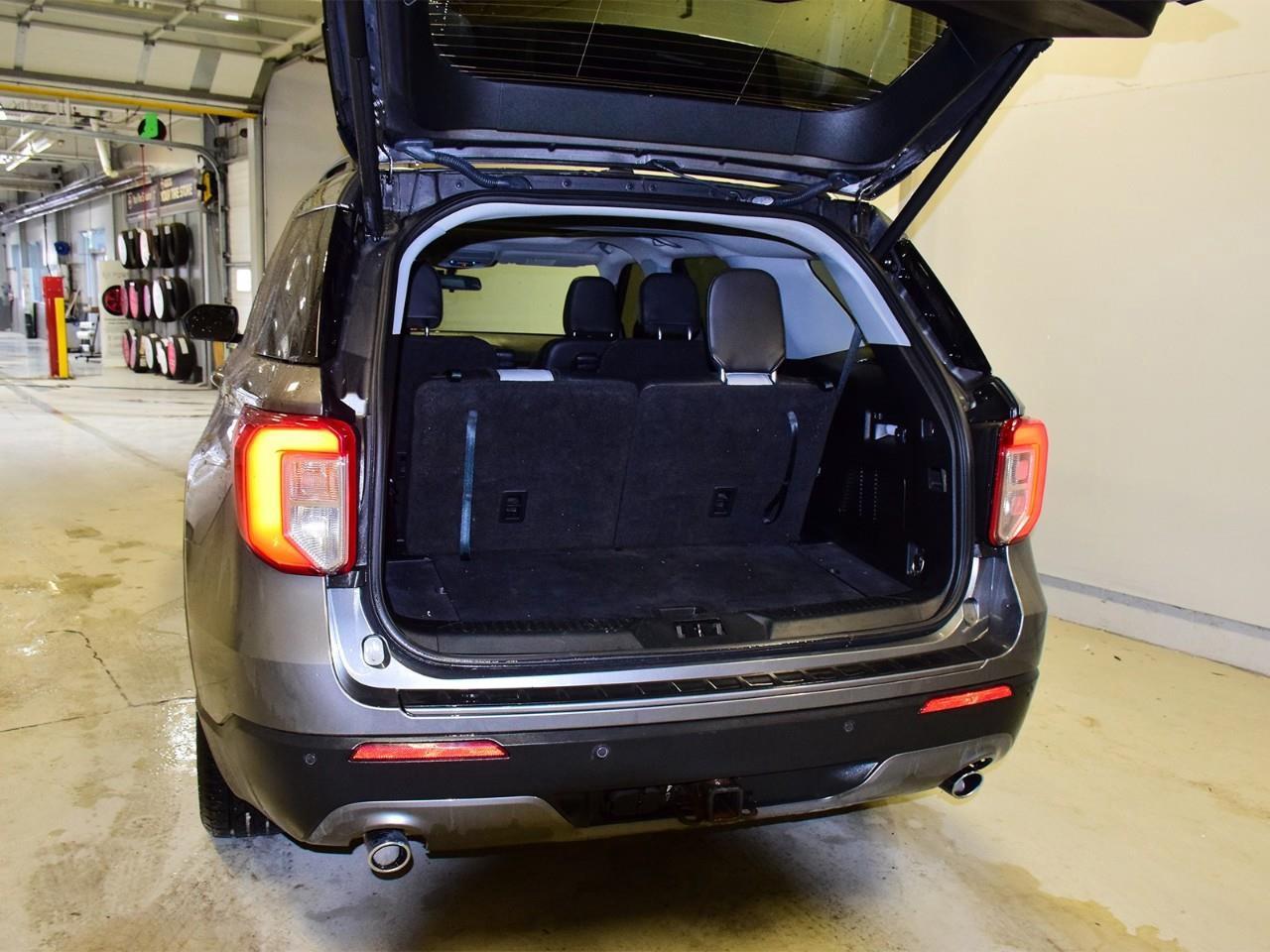 2021 Ford Explorer XLT 4DR 4X4 Photo