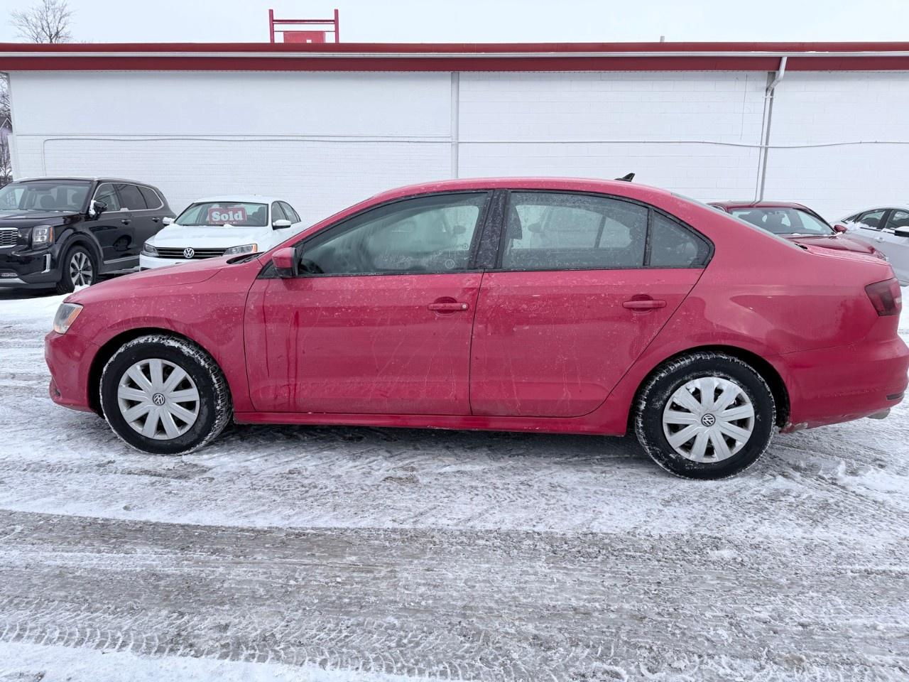 2017 Volkswagen Jetta Sedan 4dr 1.4 TSI Auto Trendline+ Photo