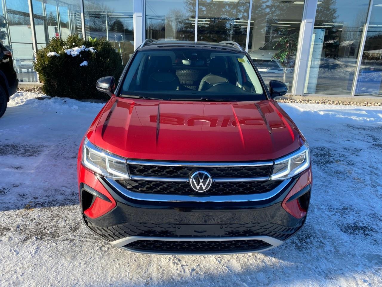 2024 Volkswagen Taos Highline 4MOTION Photo4