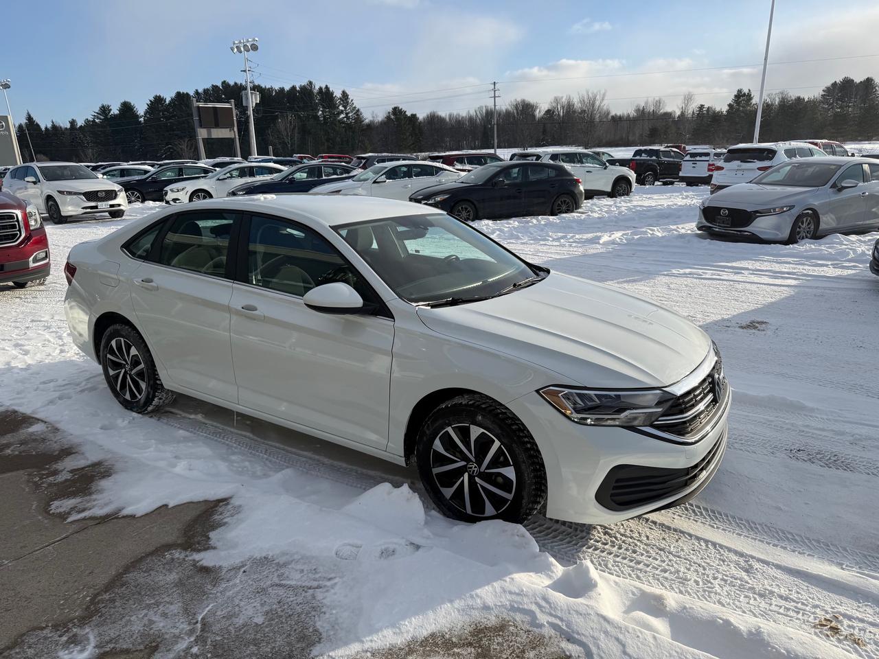 2024 Volkswagen Jetta Trendline (A8) 4dr Sedan Photo