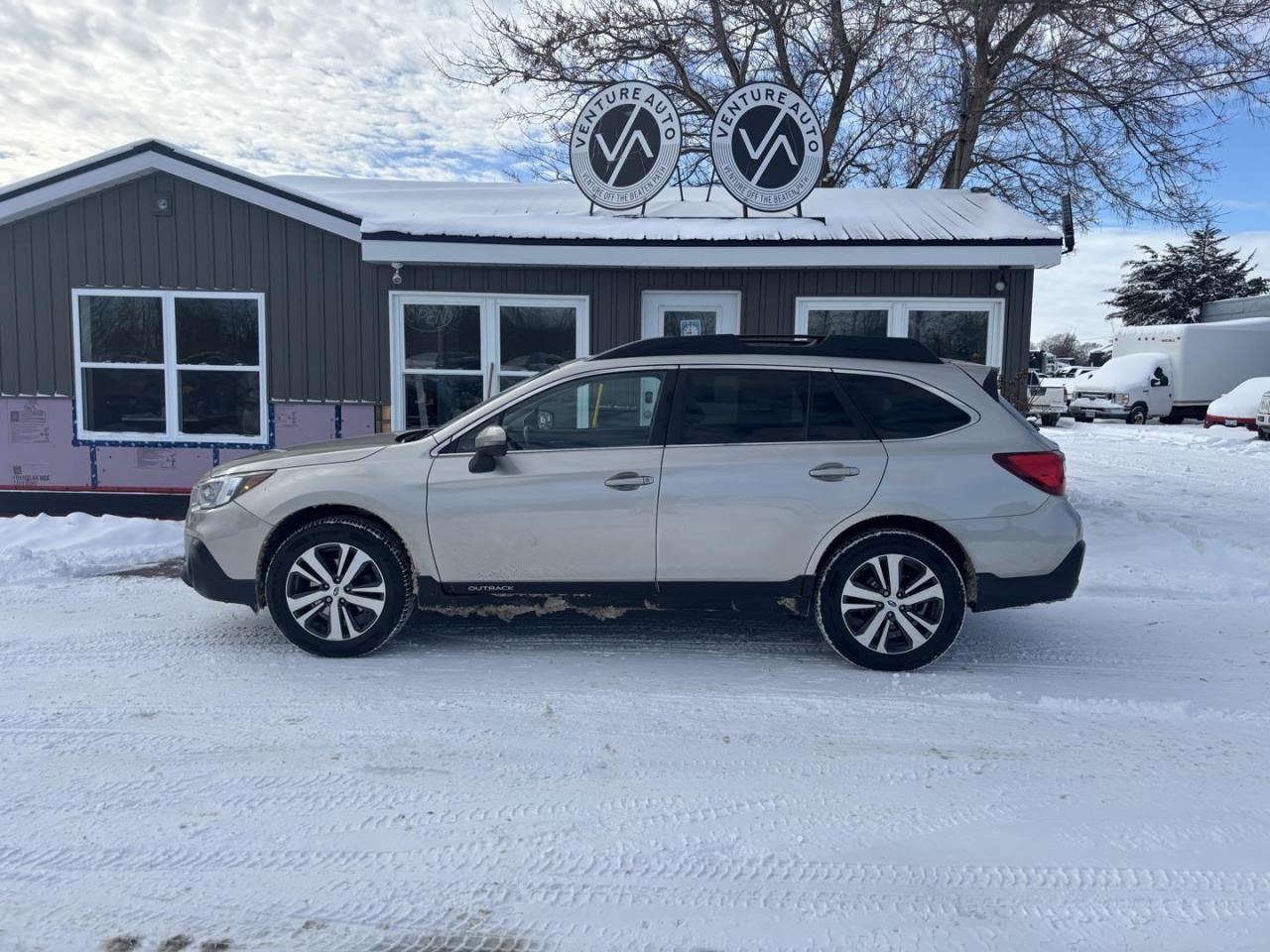 2019 Subaru Outback  Photo