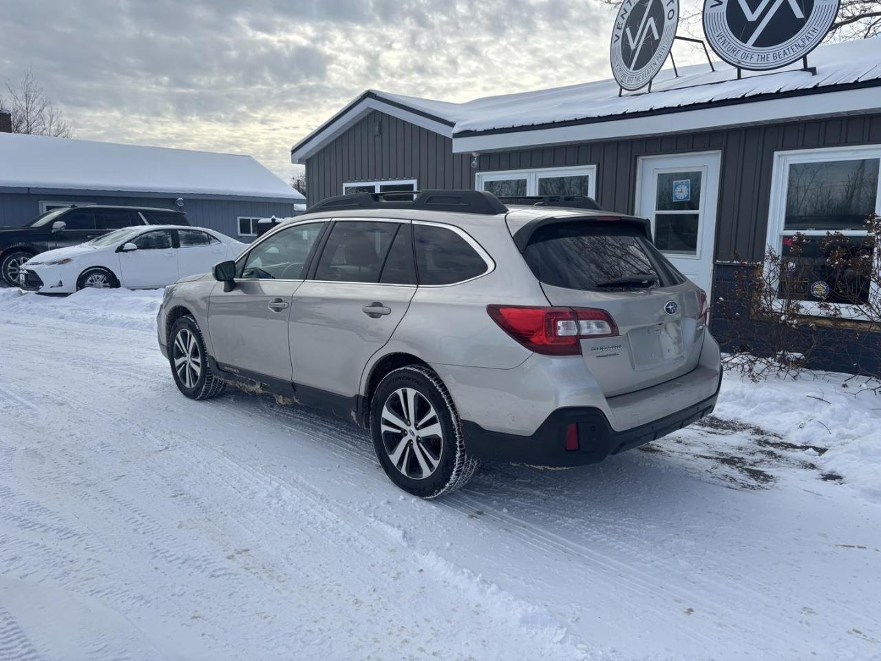 2019 Subaru Outback  Photo