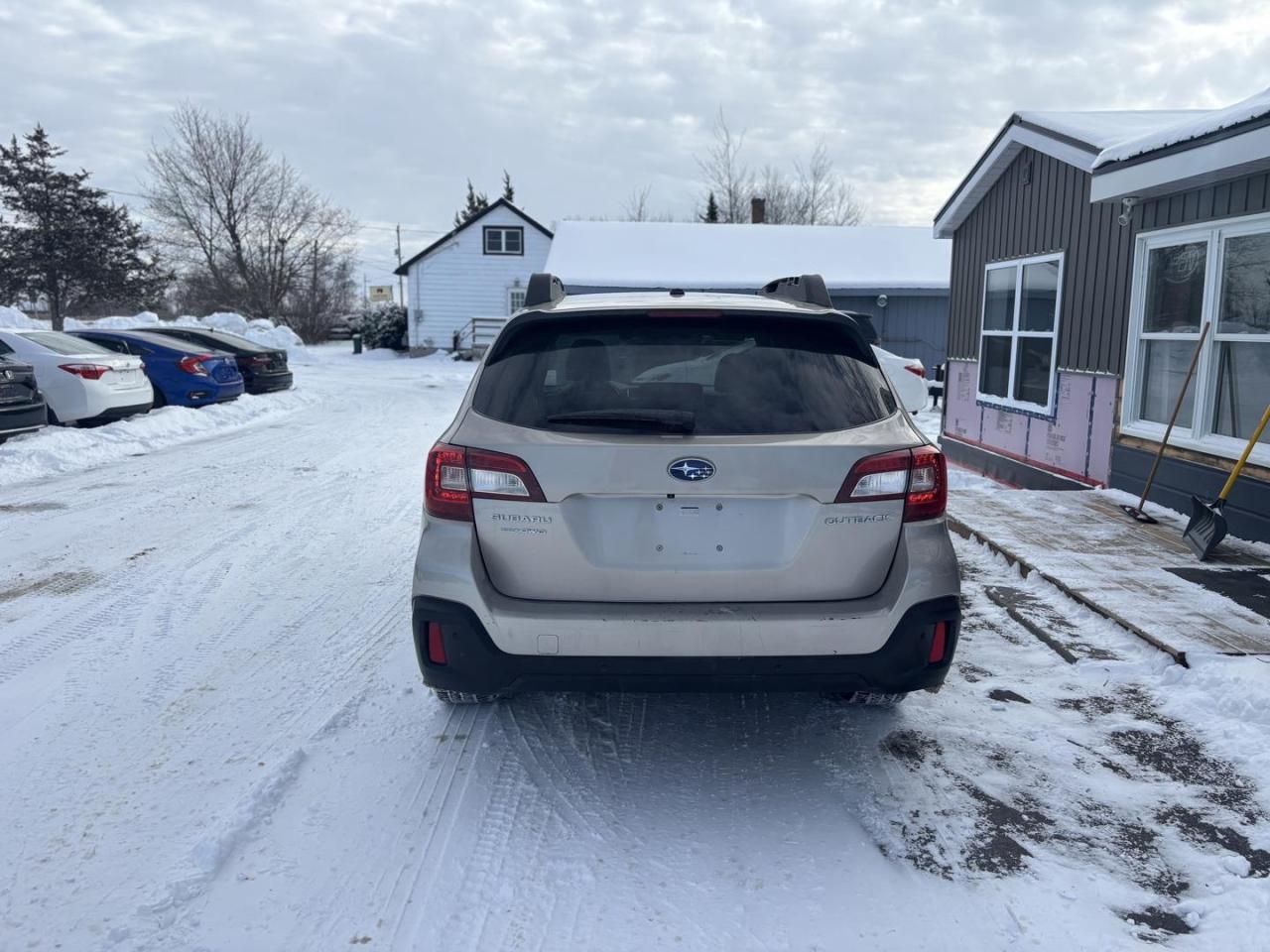 2019 Subaru Outback  Photo3