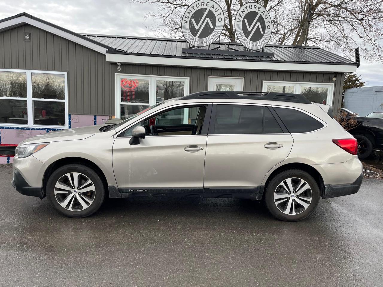2019 Subaru Outback  Photo