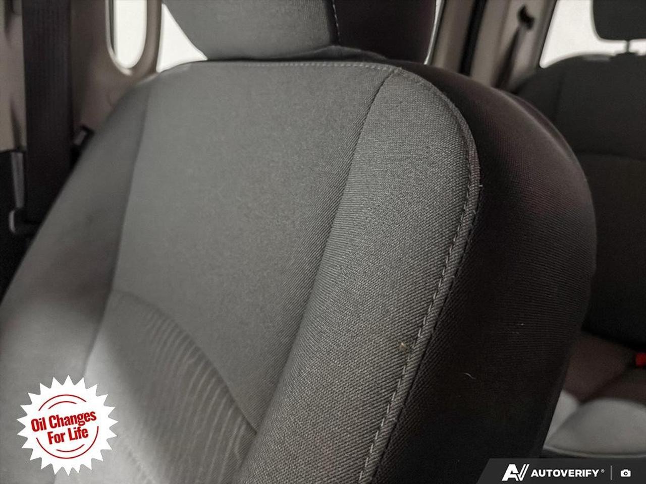 2022 RAM 1500 Classic EXPRESS 4X4 CREW CAB 5'7" BOX Photo