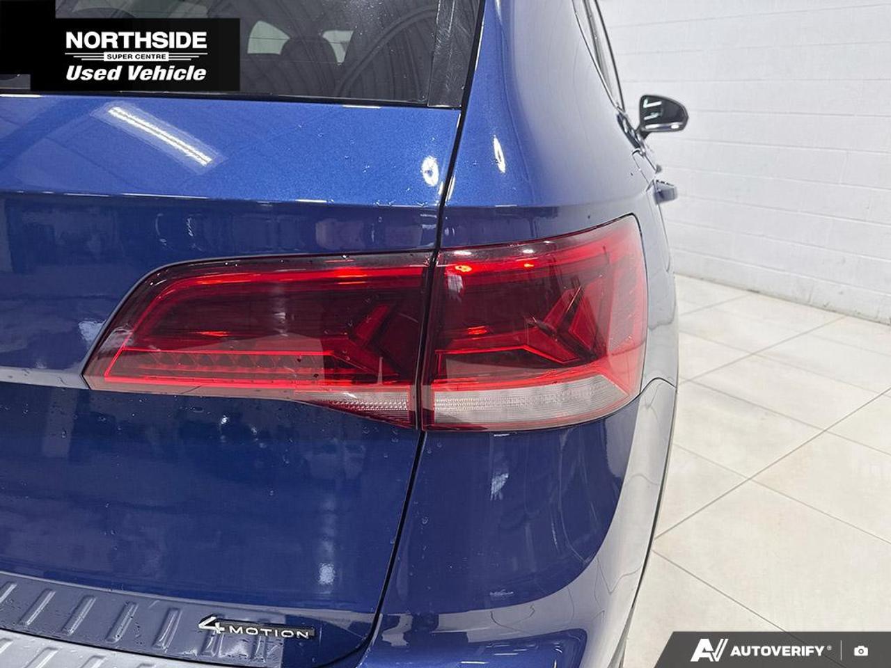 2024 Volkswagen Taos Comfortline 4dr All-Wheel Drive 4MOTION Photo