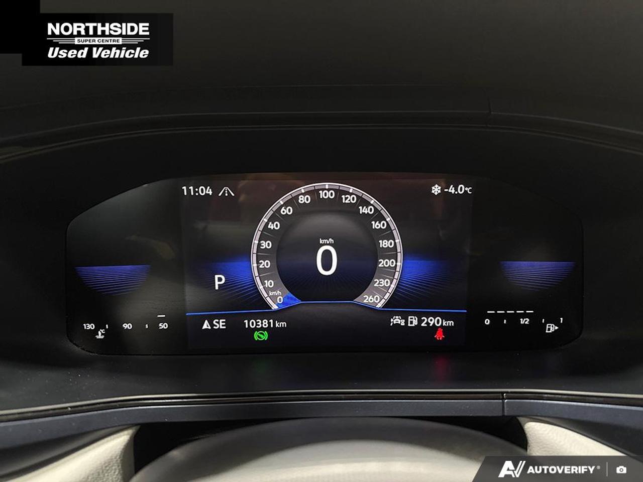 2024 Volkswagen Taos Comfortline 4dr All-Wheel Drive 4MOTION Photo