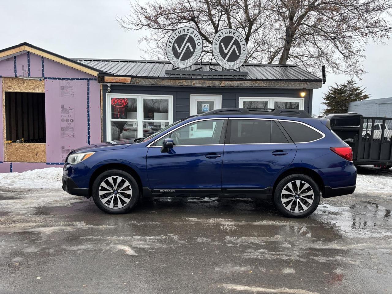 2017 Subaru Outback  Photo