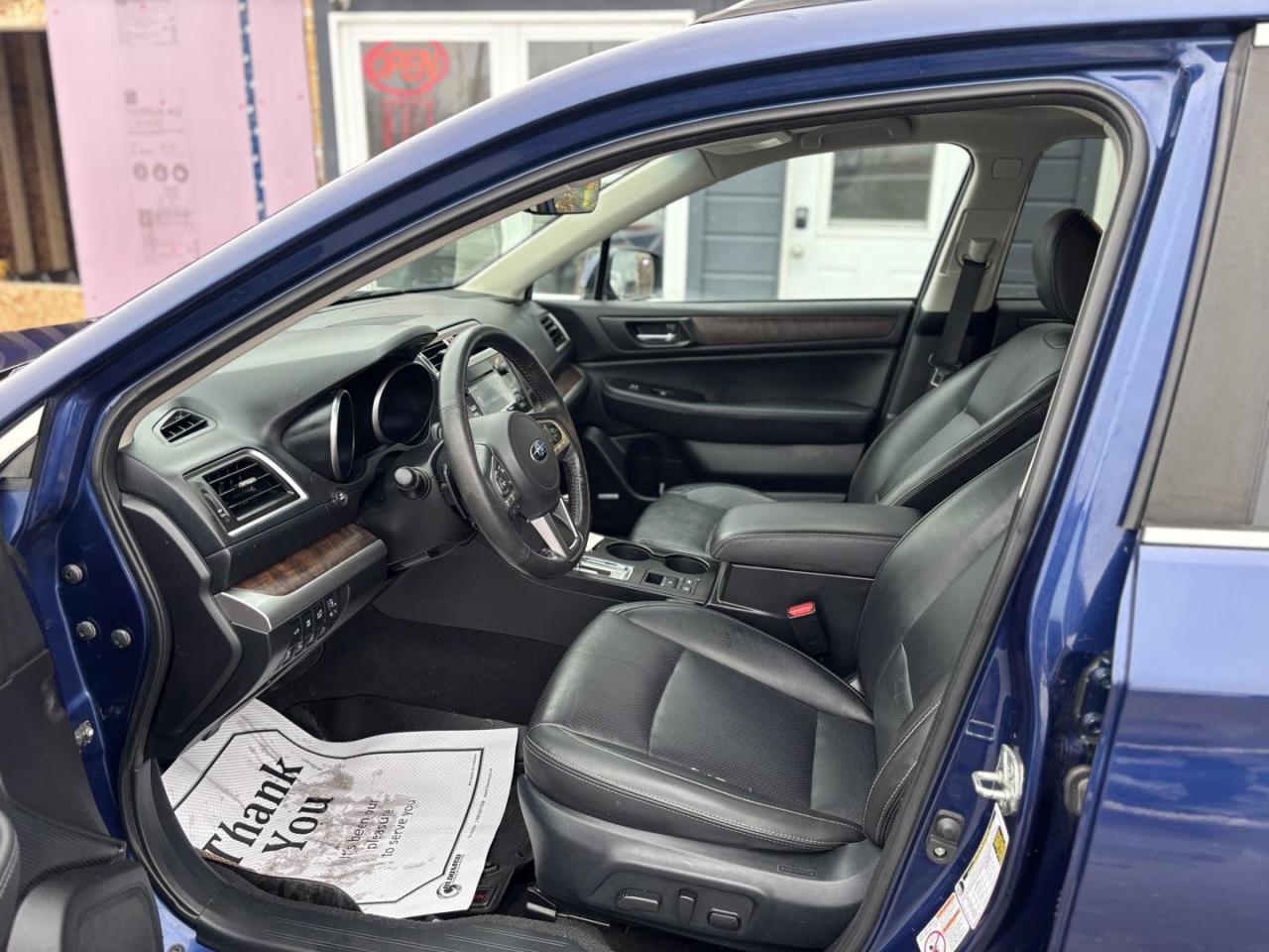 2017 Subaru Outback  Photo