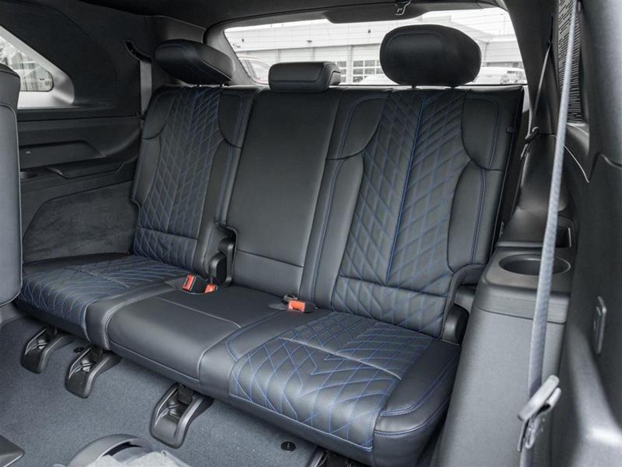 2026 Cadillac Escalade IQ Luxury 4dr All-Wheel Drive Photo