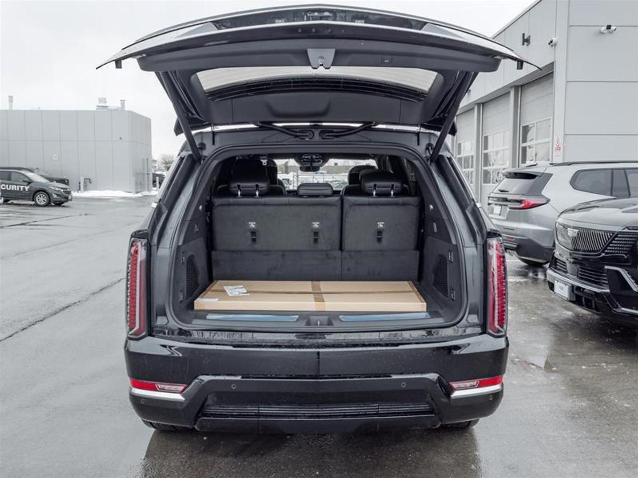 2026 Cadillac Escalade IQ Luxury 4dr All-Wheel Drive Photo