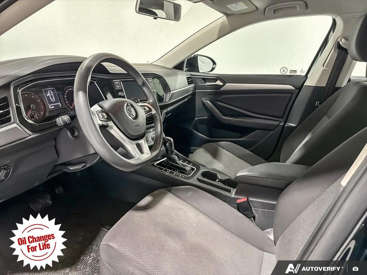 2019 Volkswagen Jetta Comfortline AUTO Photo
