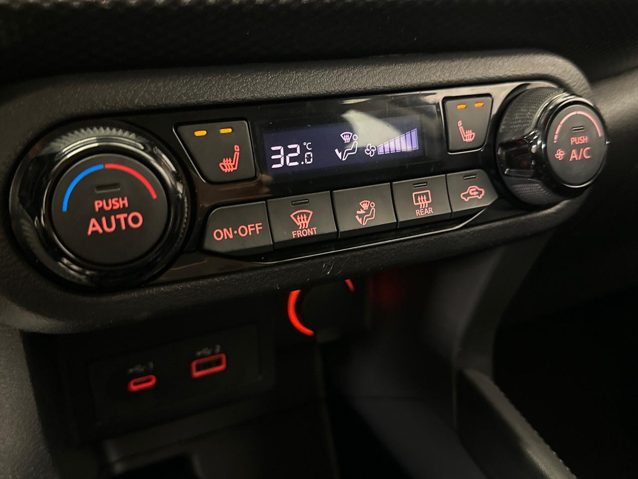 2021 Nissan Kicks SV 4dr Front-Wheel Drive Photo