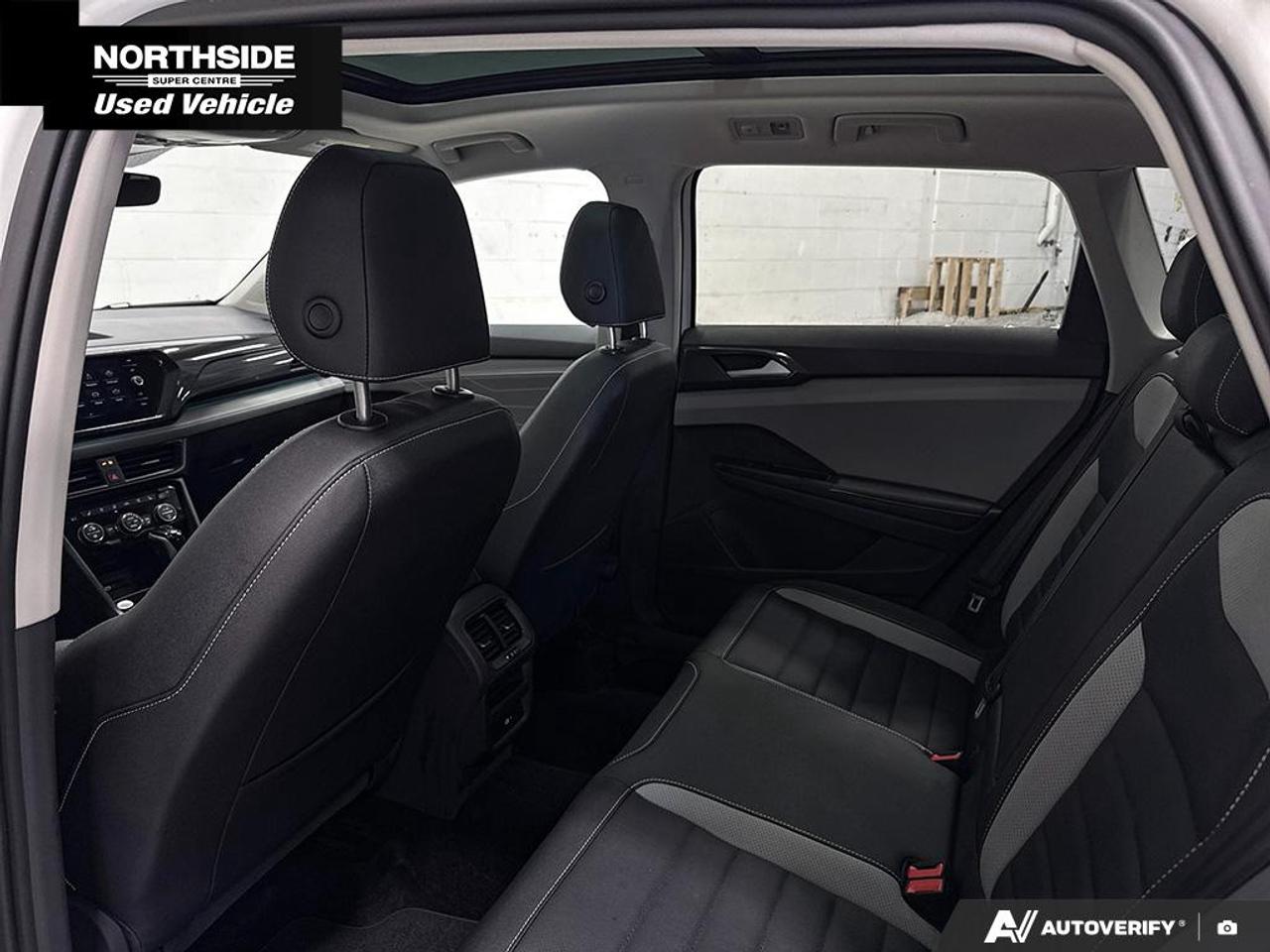 2024 Volkswagen Taos Highline 4dr All-Wheel Drive 4MOTION Photo
