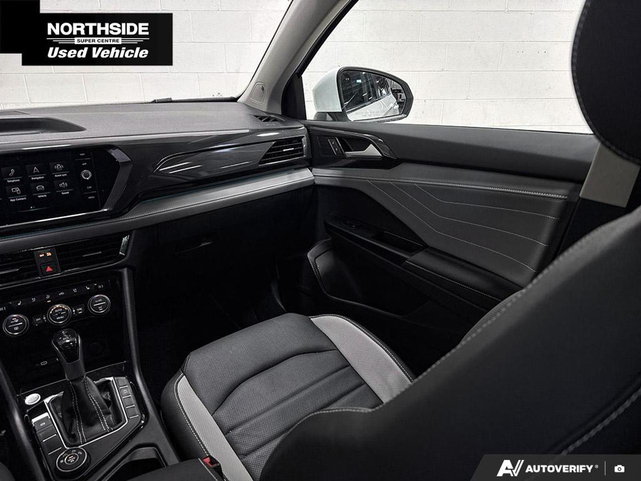 2024 Volkswagen Taos Highline 4dr All-Wheel Drive 4MOTION Photo