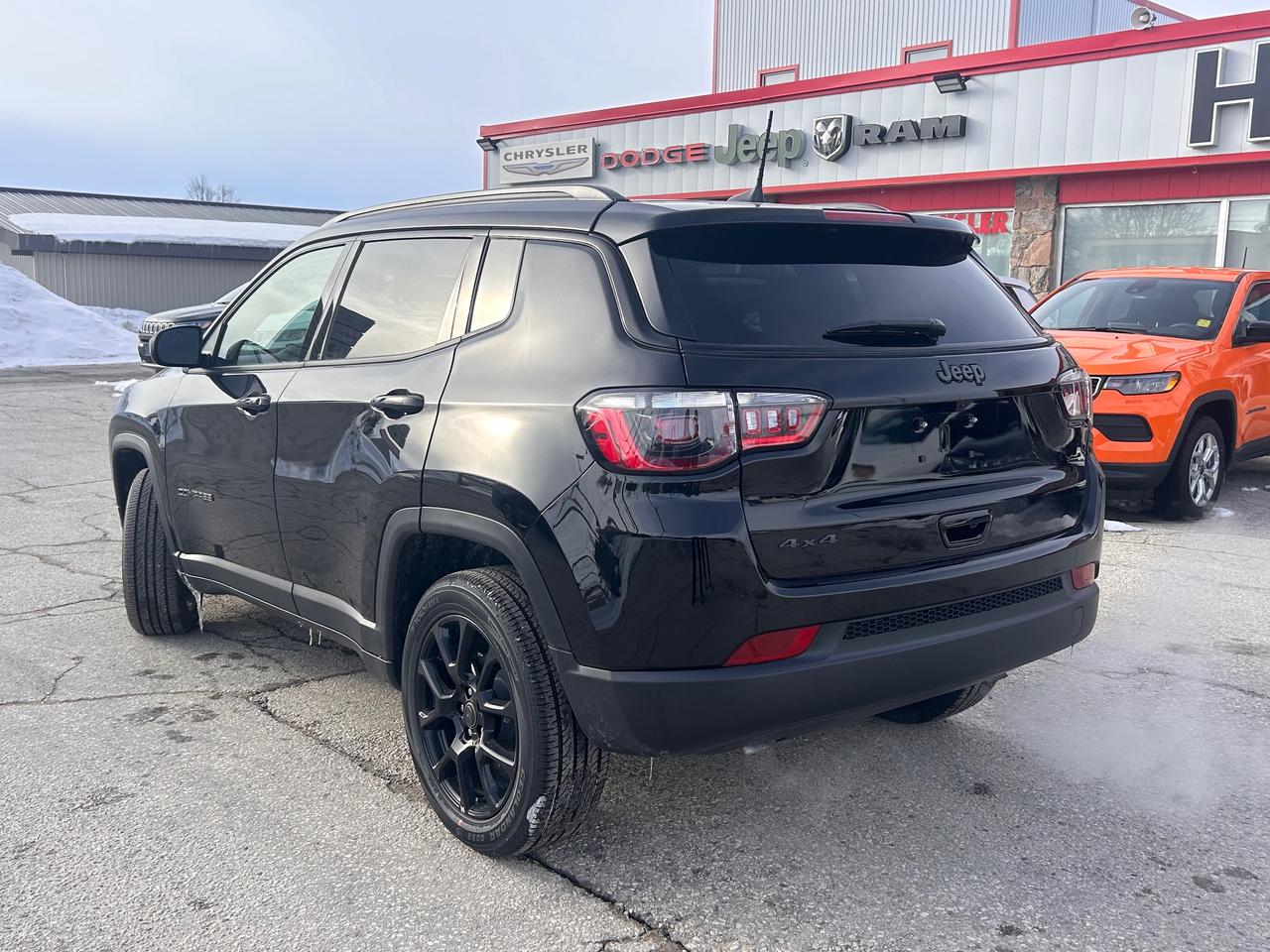 2026 Jeep Compass North 4dr 4x4 Photo2