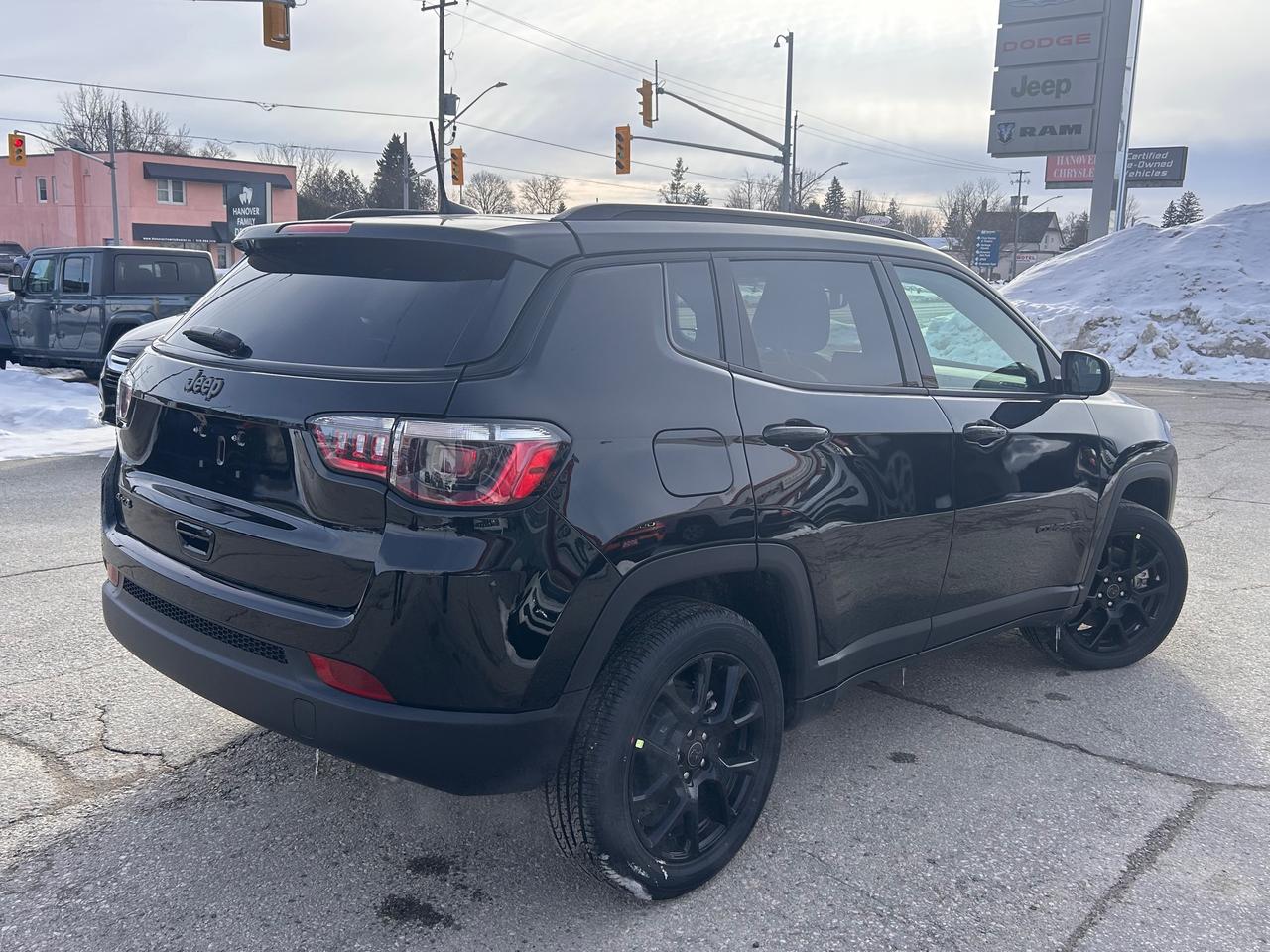 2026 Jeep Compass North 4dr 4x4 Photo