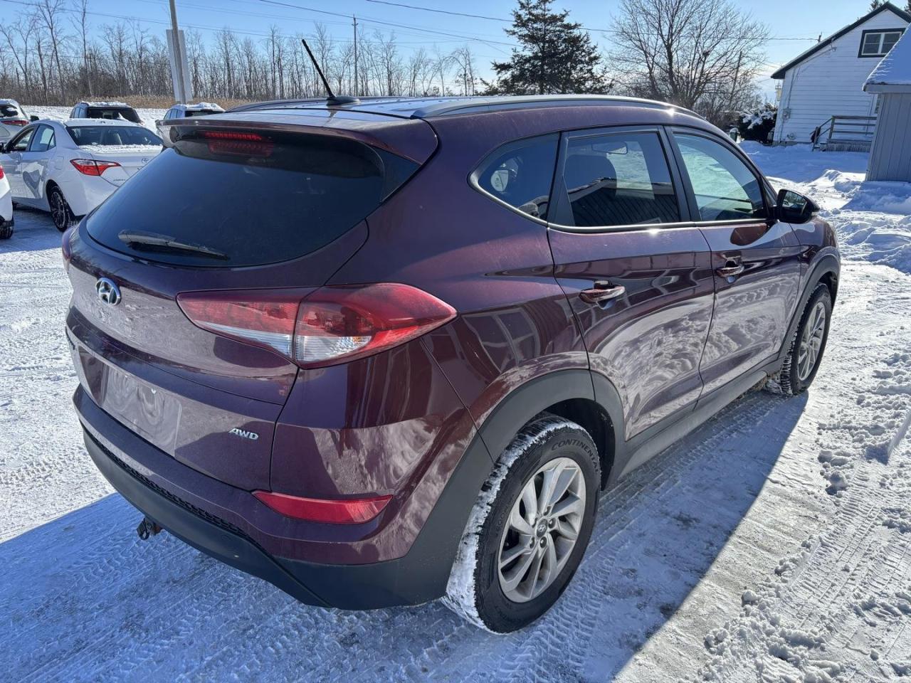 2017 Hyundai Tucson  Photo3