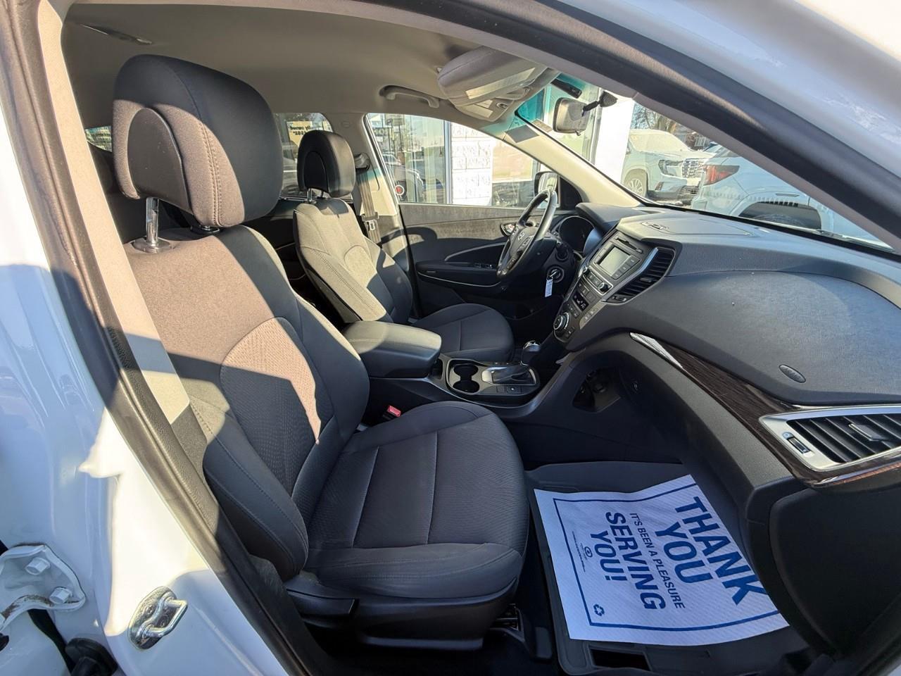 2018 Hyundai Santa Fe Sport 2.4 Premium 4dr All-Wheel Drive Photo