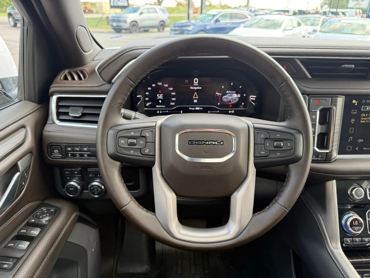 2023 GMC Yukon Denali 4X4 Photo