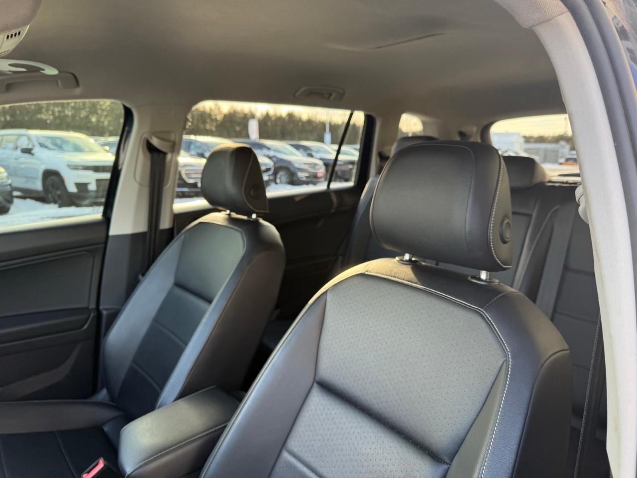 2021 Volkswagen Tiguan Comfortline 4dr All-wheel Drive 4MOTION Photo