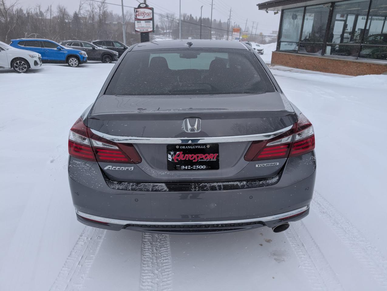2016 Honda Accord Touring (CVT) 4dr Sedan Photo