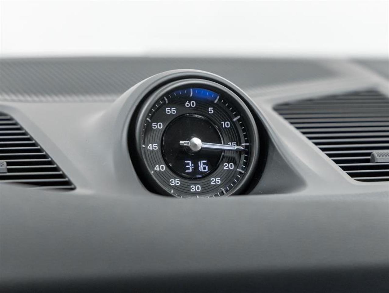 2026 Porsche Cayenne  Photo