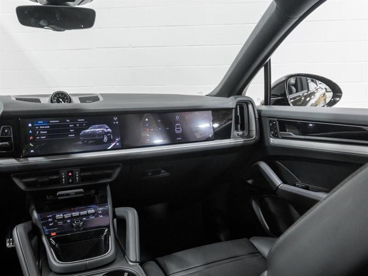 2026 Porsche Cayenne  Photo