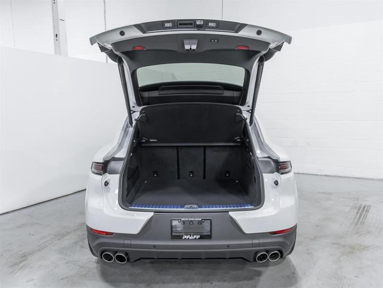 2026 Porsche Cayenne  Photo