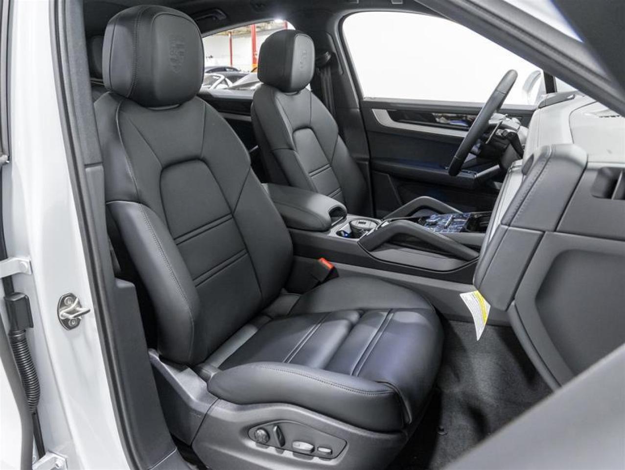 2026 Porsche Cayenne  Photo