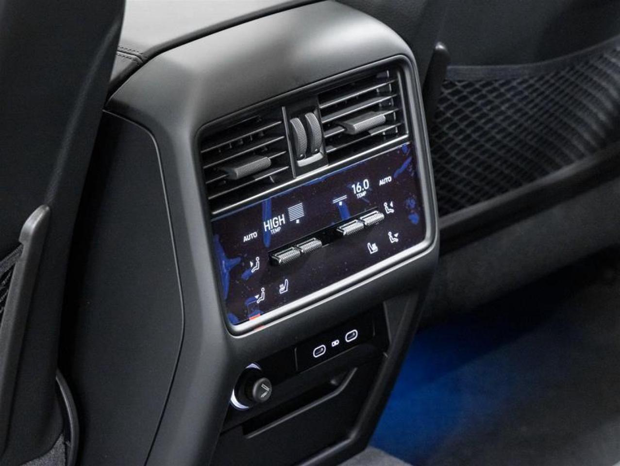 2026 Porsche Cayenne  Photo