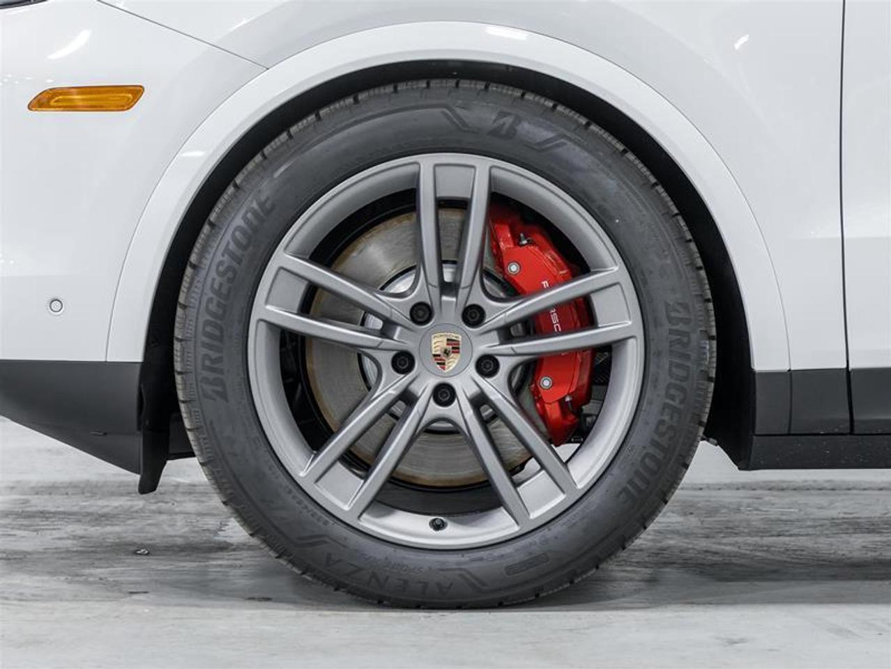 2026 Porsche Cayenne  Photo