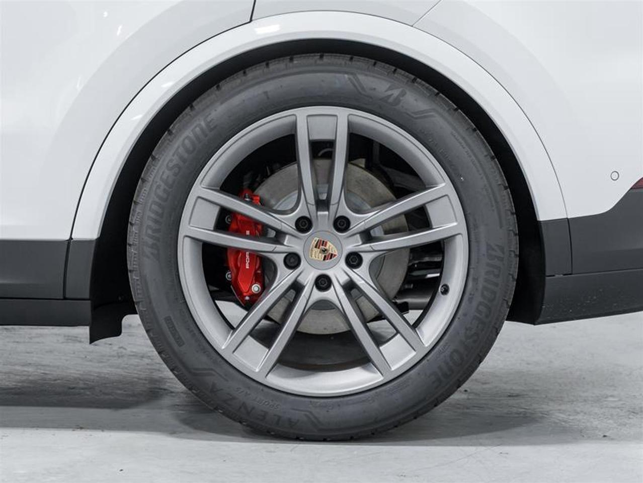 2026 Porsche Cayenne  Photo