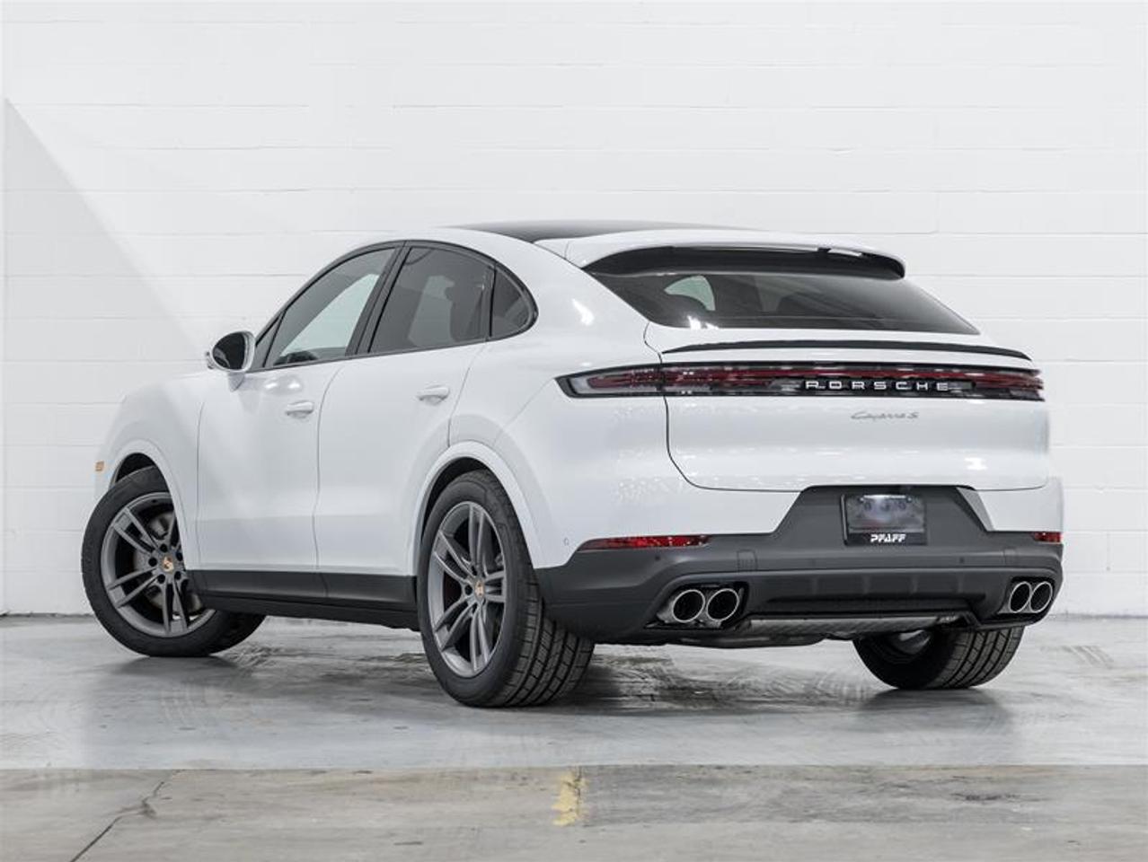 2026 Porsche Cayenne  Photo