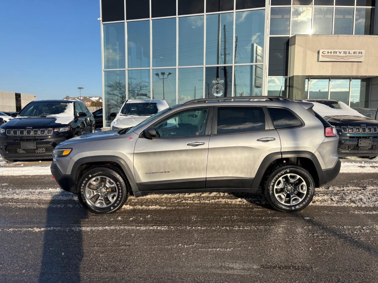 2019 Jeep Cherokee Trailhawk 4dr 4x4 Photo2
