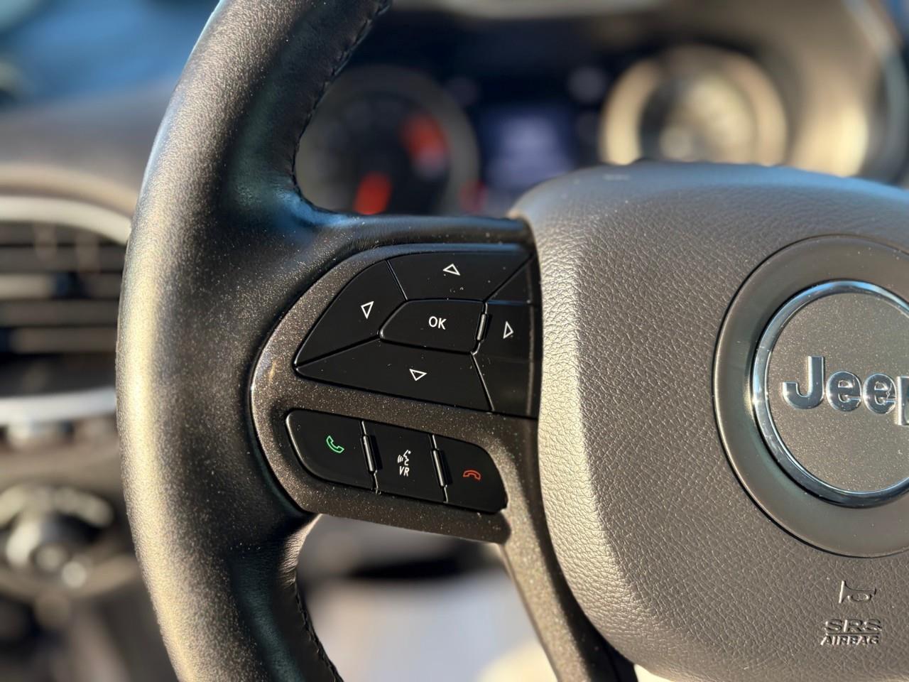 2019 Jeep Cherokee Trailhawk 4dr 4x4 Photo