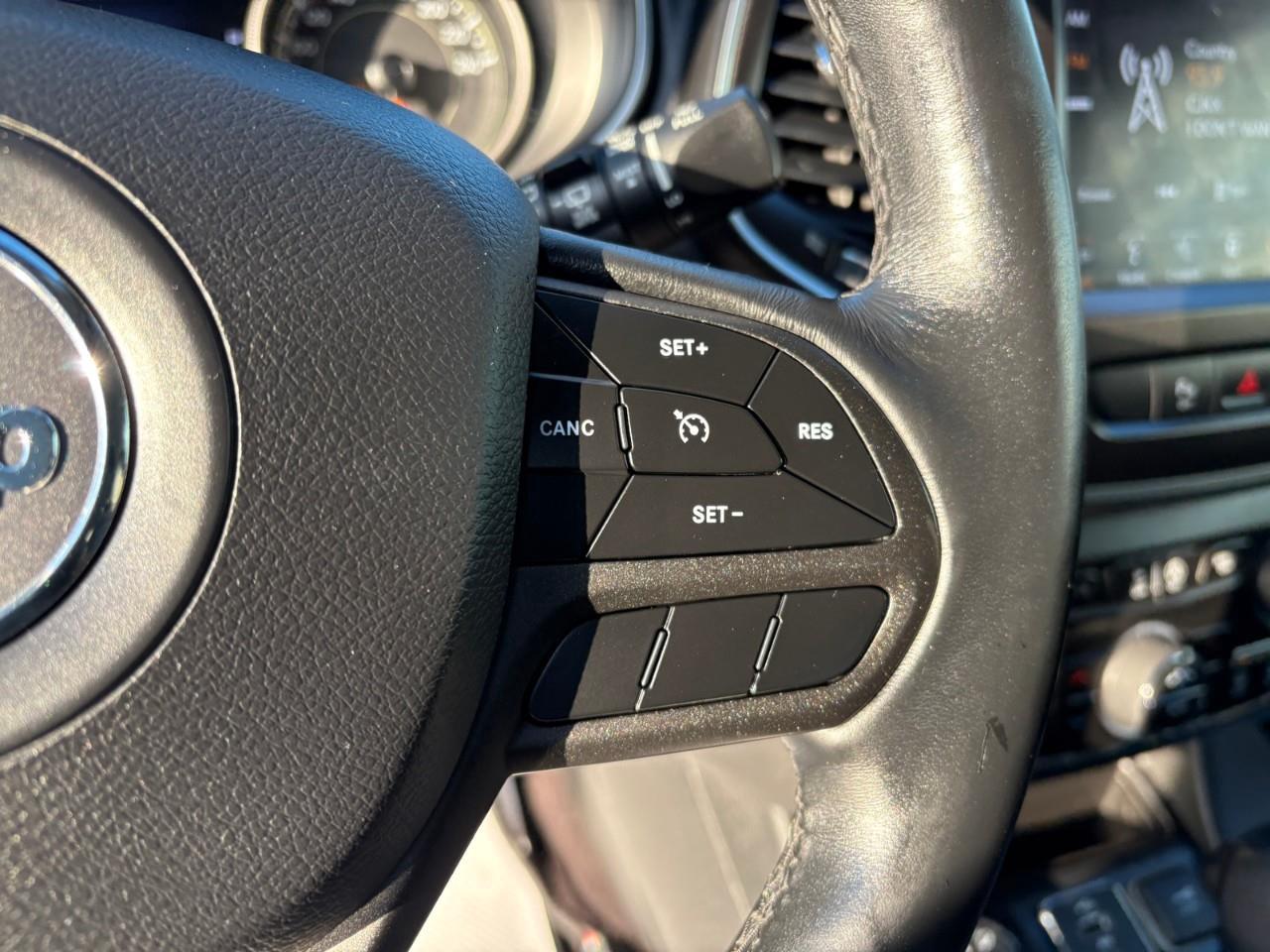 2019 Jeep Cherokee Trailhawk 4dr 4x4 Photo