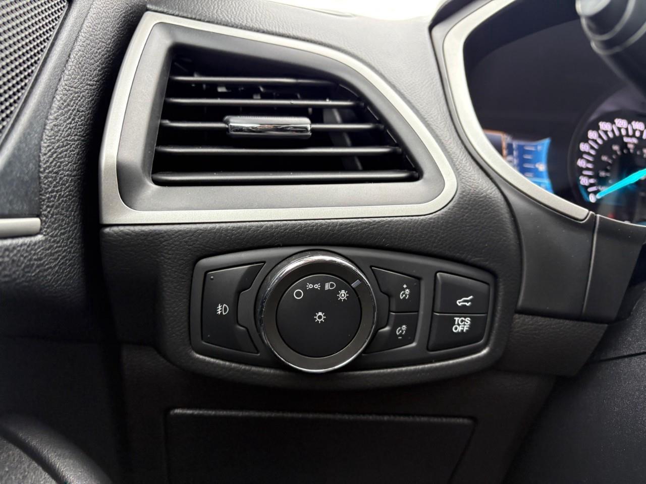 2021 Ford Edge SEL 4dr All-wheel Drive Photo