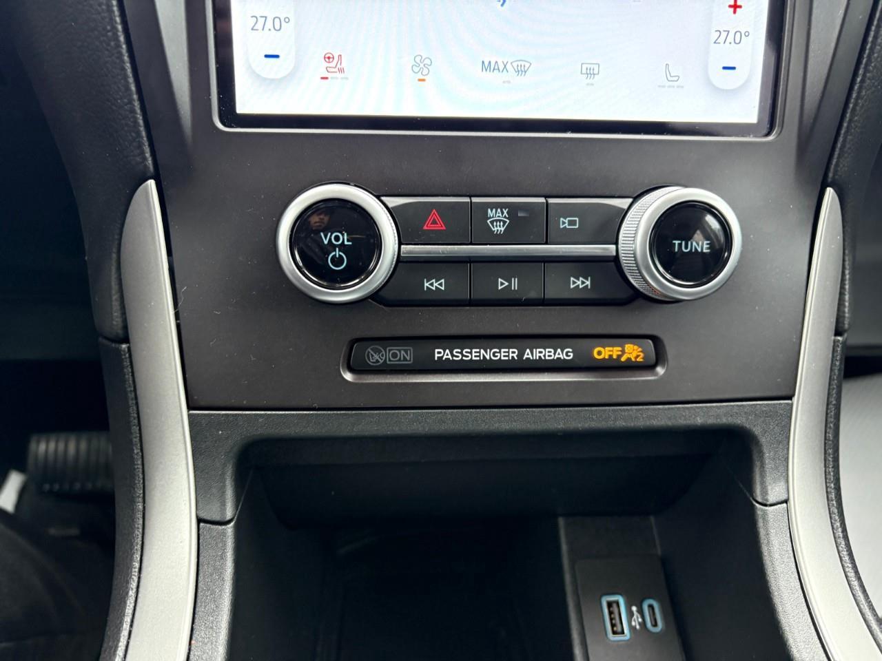 2021 Ford Edge SEL 4dr All-wheel Drive Photo