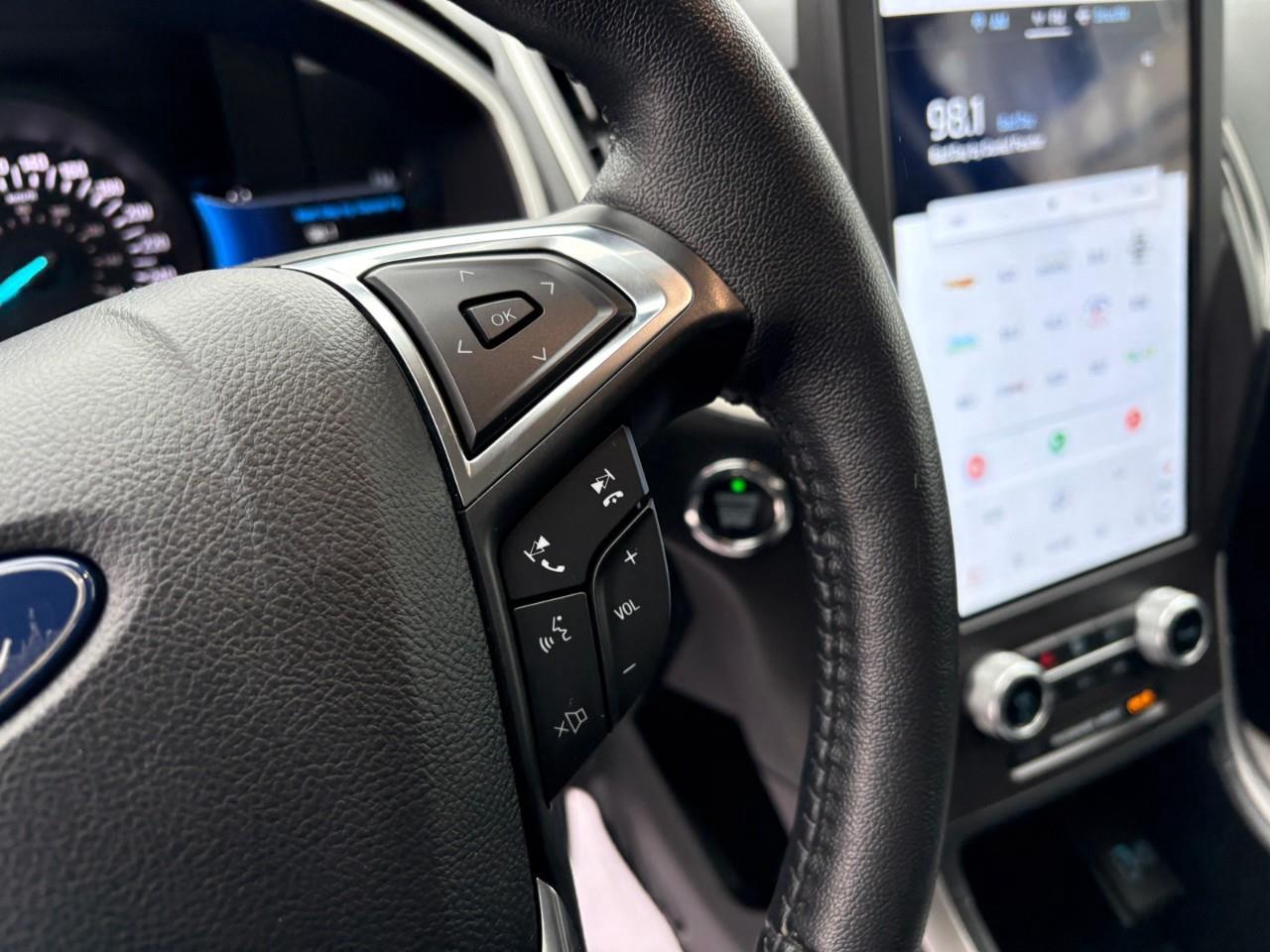 2021 Ford Edge SEL 4dr All-wheel Drive Photo