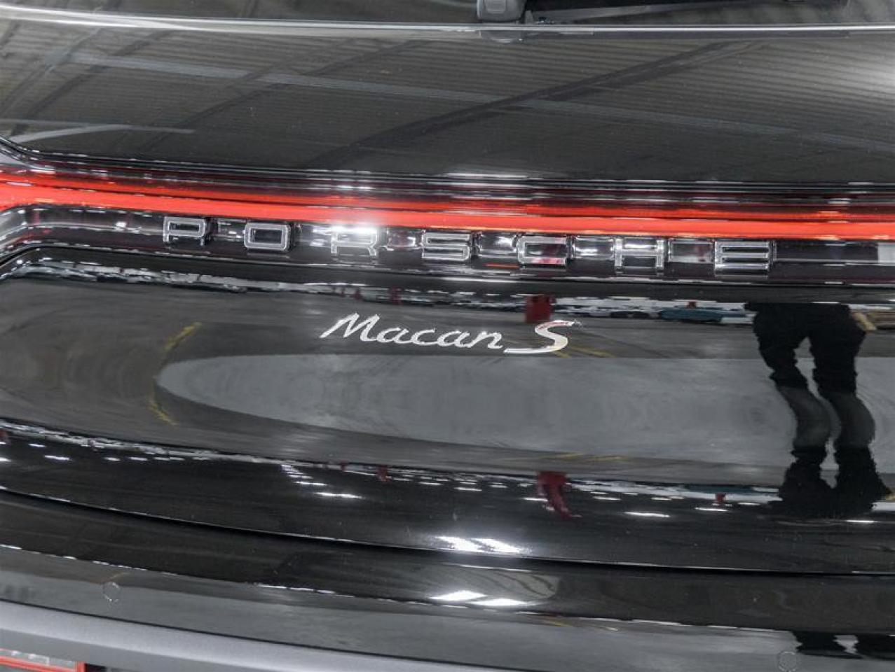 2026 Porsche Macan  Photo