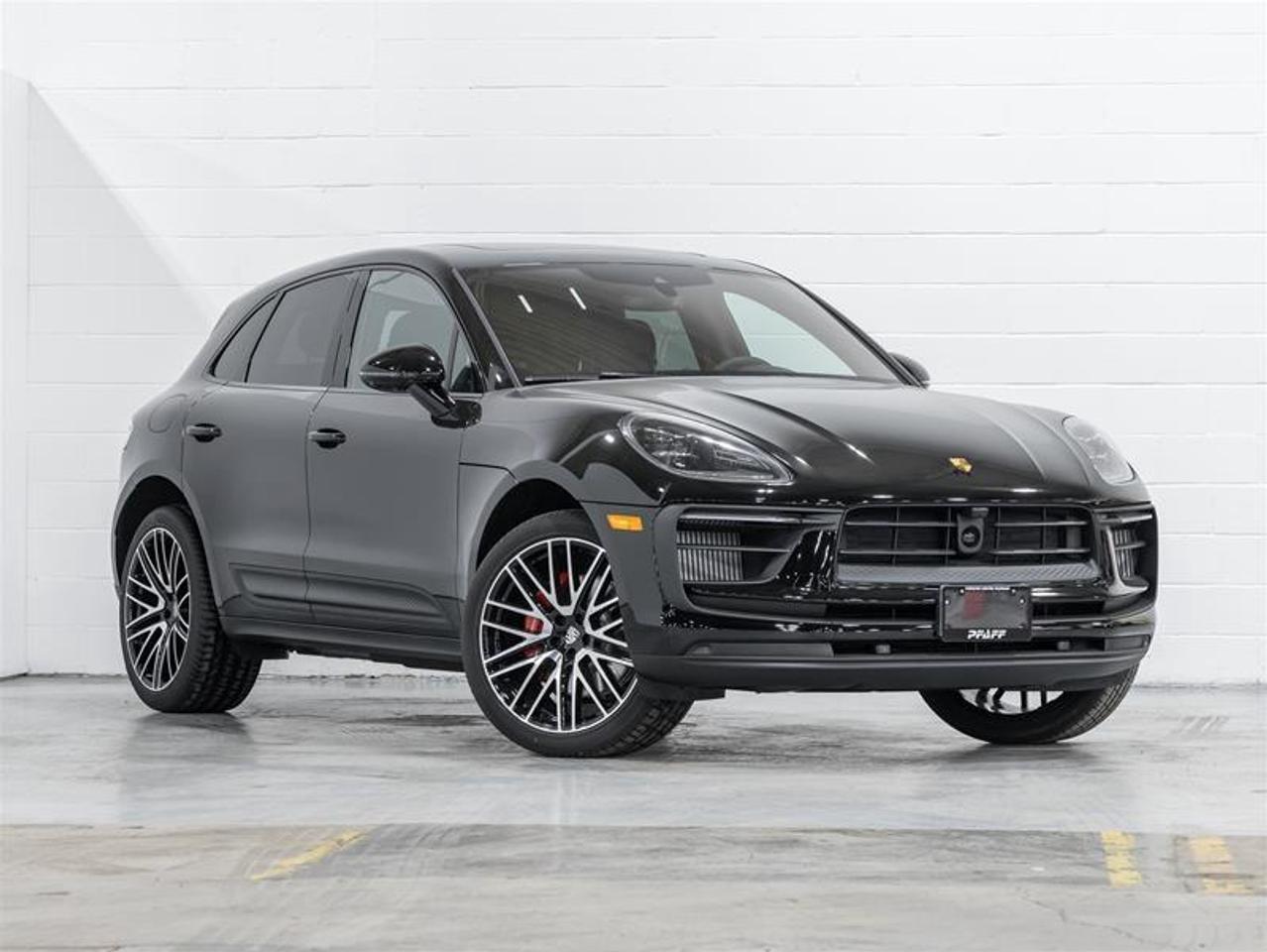 2026 Porsche Macan  Photo