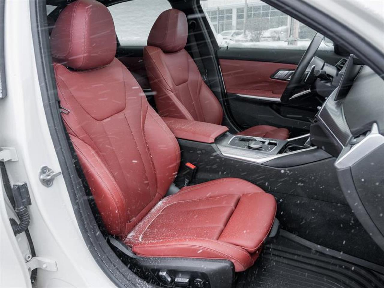 2024 BMW 330 i xDrive 4dr All-Wheel Drive Sedan Photo