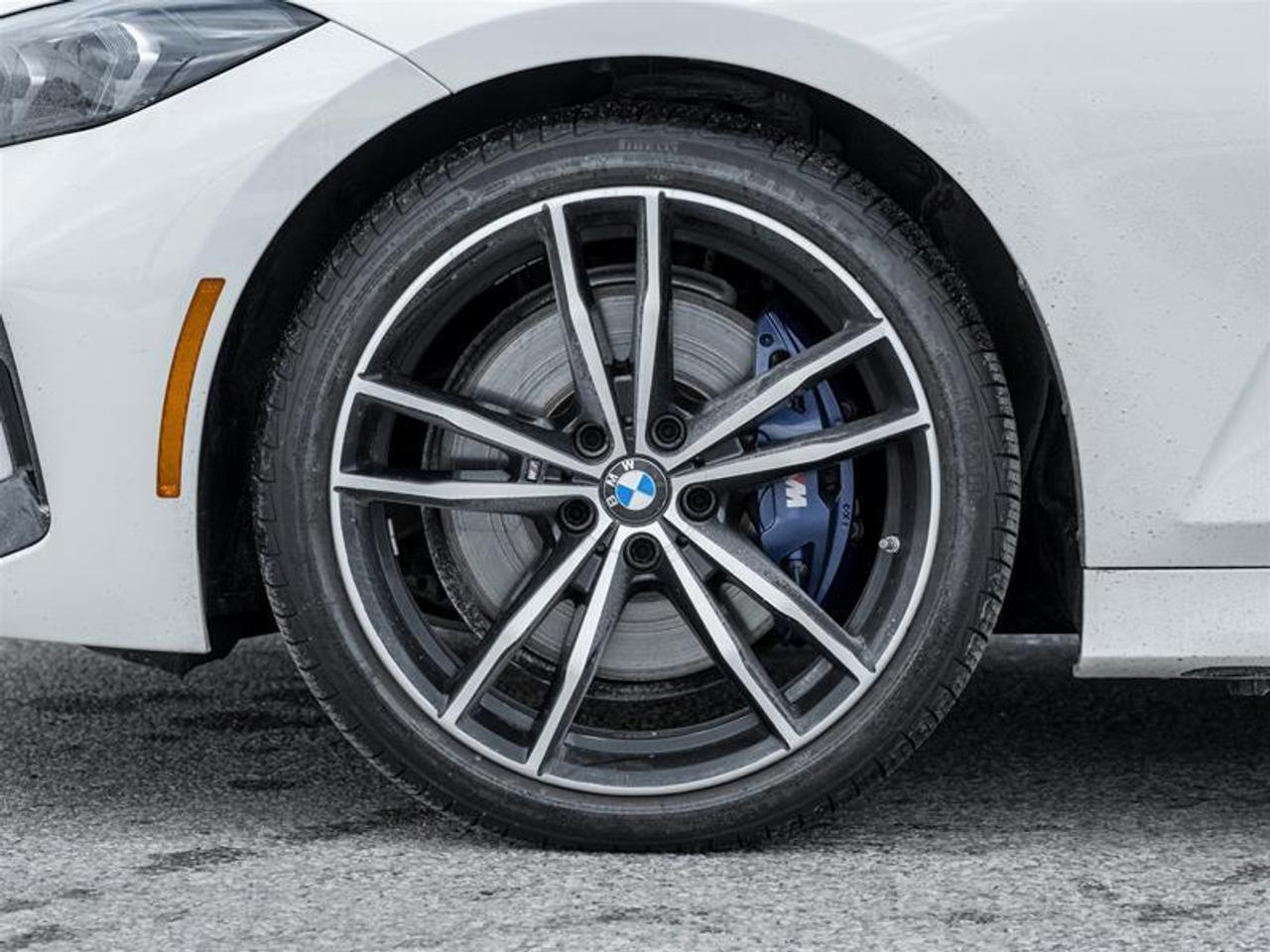 2024 BMW 330 i xDrive 4dr All-Wheel Drive Sedan Photo