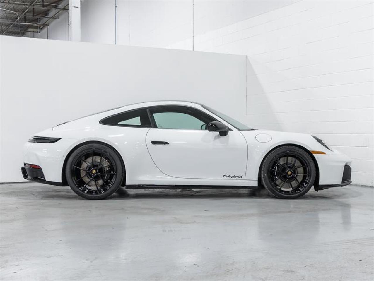 2026 Porsche 911  Photo