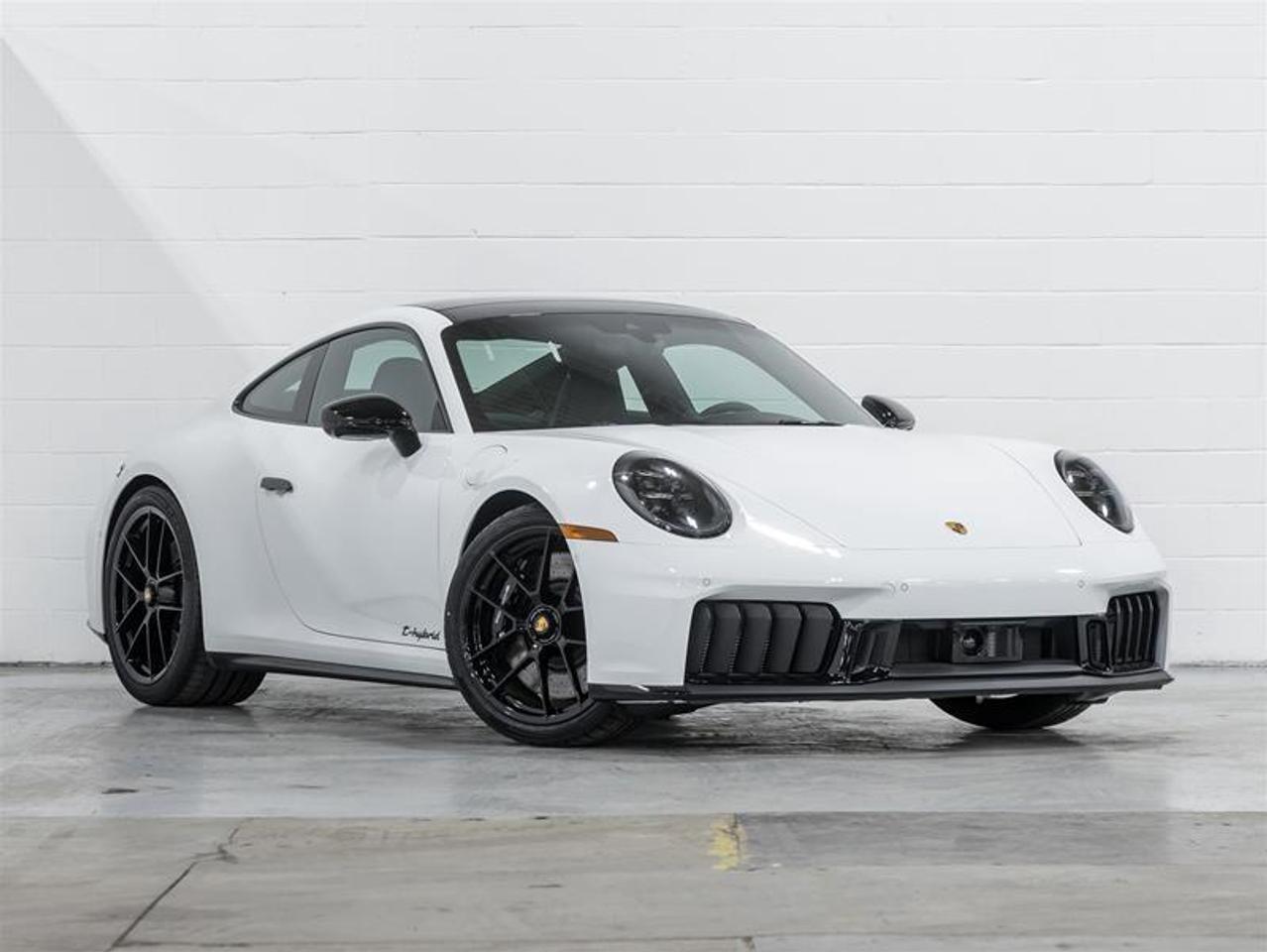 2026 Porsche 911  Photo
