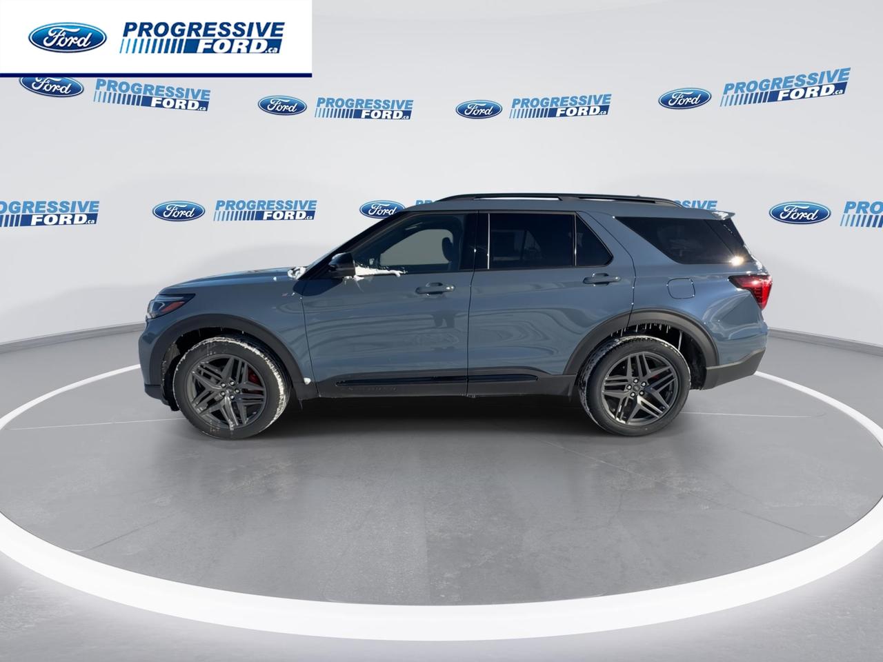 2026 Ford Explorer ST-Line 4dr 4x4 Photo4